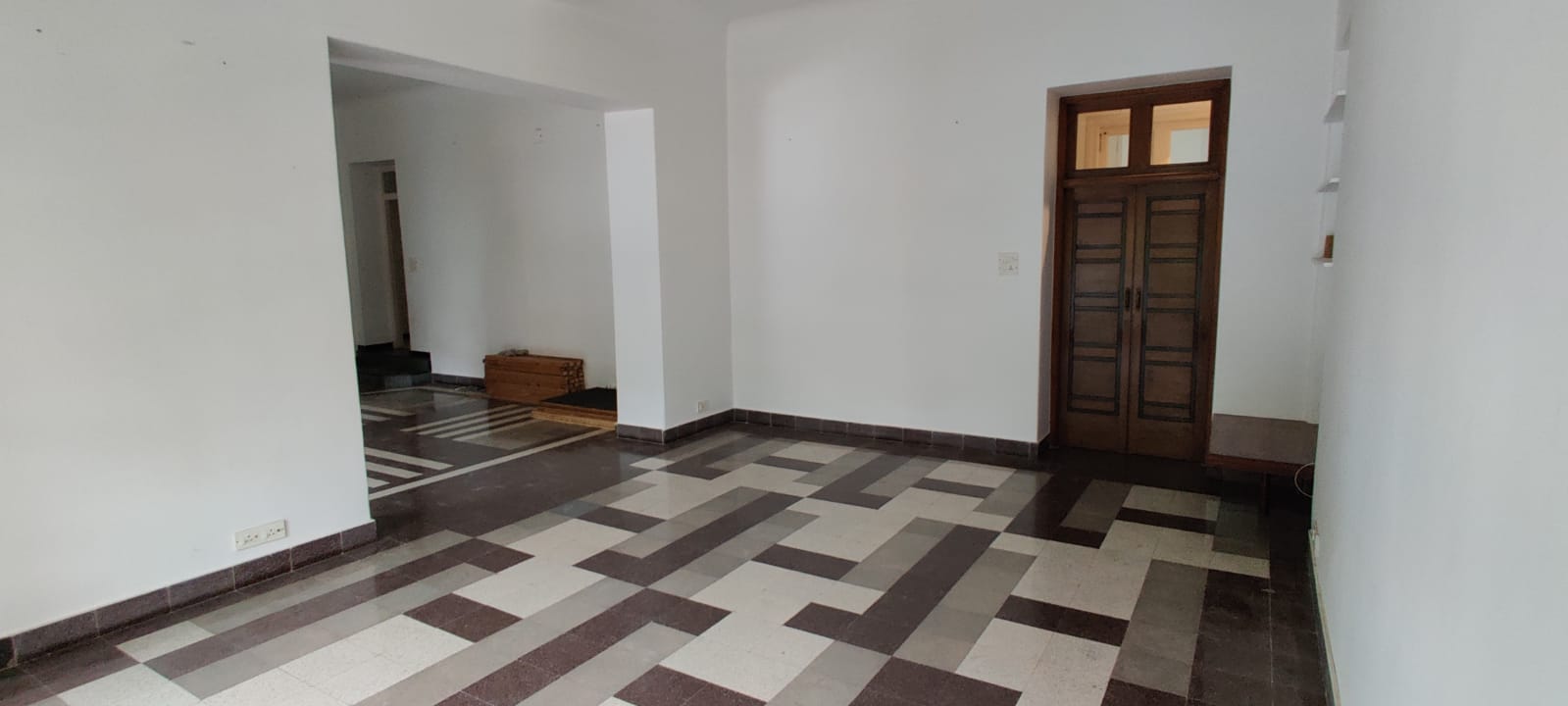 3½ BHK Flat on Rent in Breach Candy - Breach Candy House